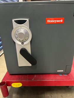 Honeywell model 2092 Fire Safe with Combination Dial Lock