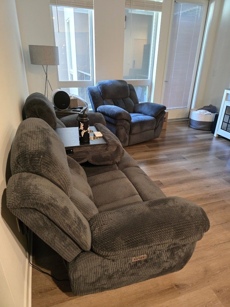 Power Recliner And Sofa With USB C
