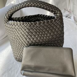 Cross-body Woven satchel 