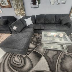 Lf Drk Grey Chaise Sectional 