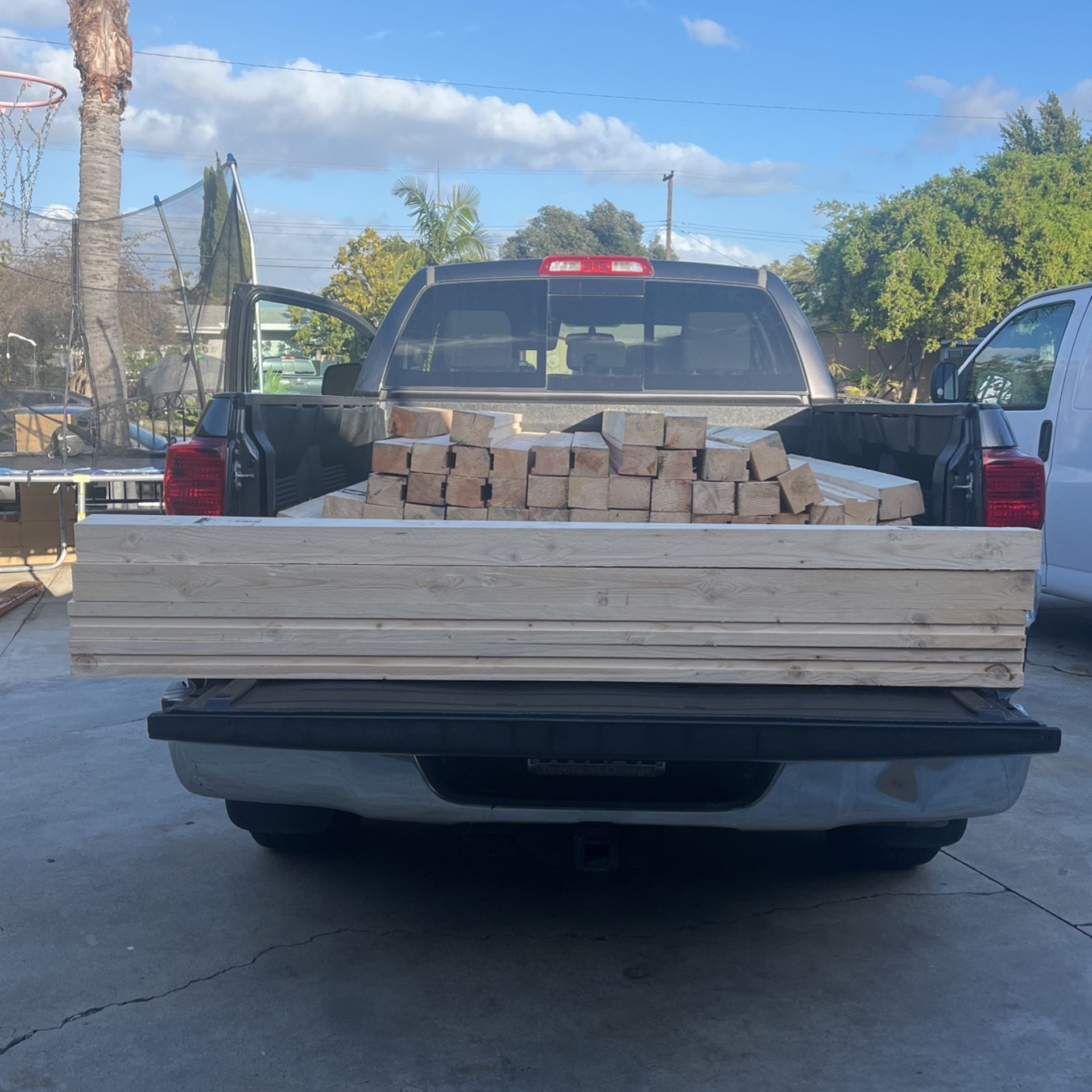 Wood. Or Lamber For Sale AT — N8200 HT