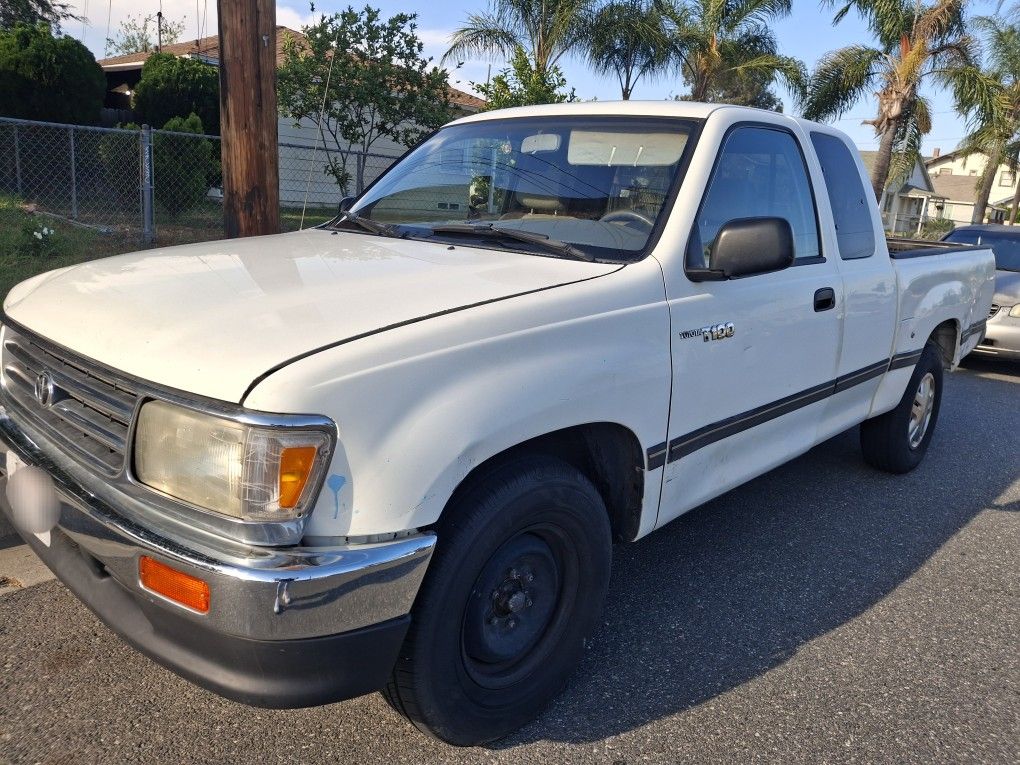 Toyota T 100