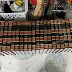 funk and wagnalls encyclopedia 1993 + dictionary set + 2 bonus books