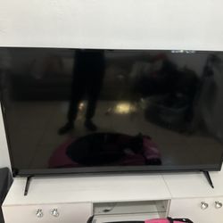 65 Inch Tv smart TV