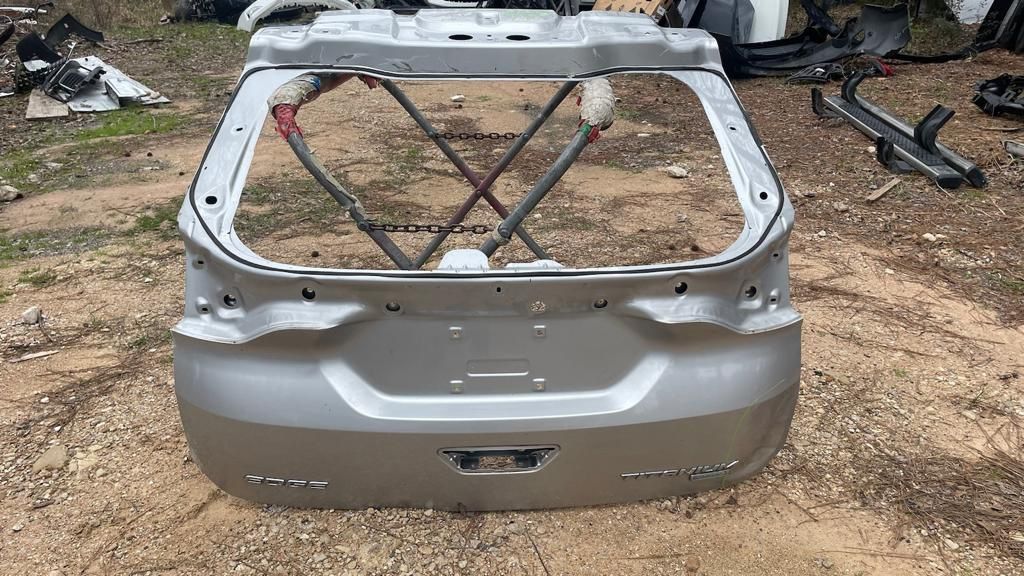 2015-1018 Ford Edge Lift Gate 