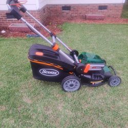Scotts lawnmower battery operated