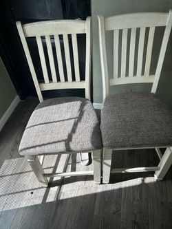 kitchen dining table