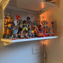 Dragon Ball Figures And Statues