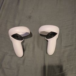 Meta Quest 2 Controllers
