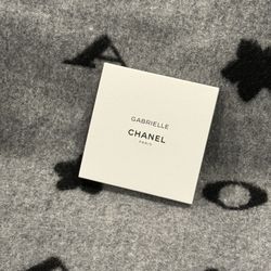 Chanel Gabrielle perfume bottle design charm