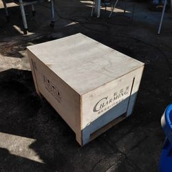 Free Wood boxes