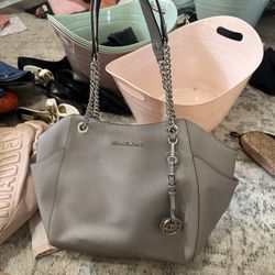 New Michael Kors Purse