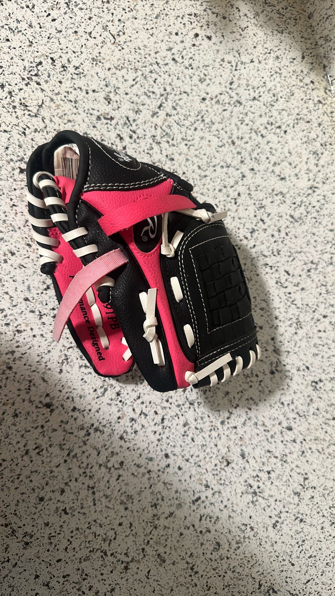 Rawlings Little Girls Baseball Glove