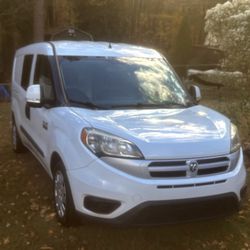 Super Clean Work Van With Racks 