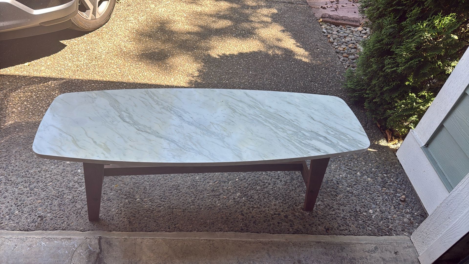 Cofee Table Good Condition