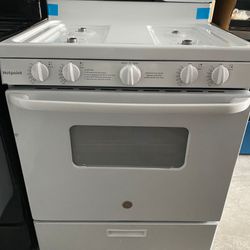 GE gas stove new