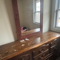 Dresser With Mirror Free 