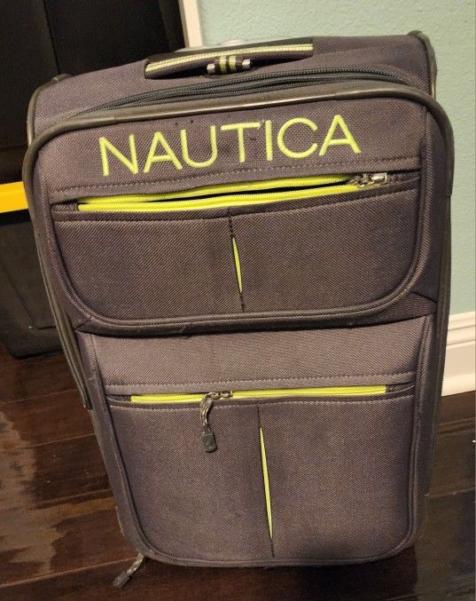 SUITCASE - CARRY ON