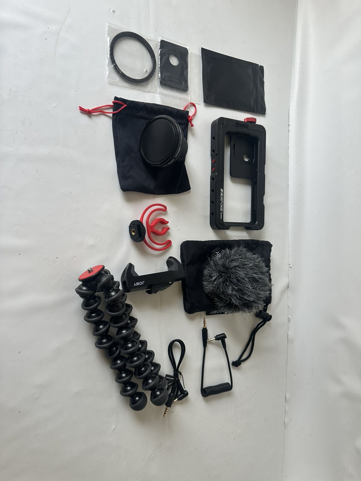 Beast Grip IPhone Case & Camera Lense / Joby Gorilla Pod Creator Kit