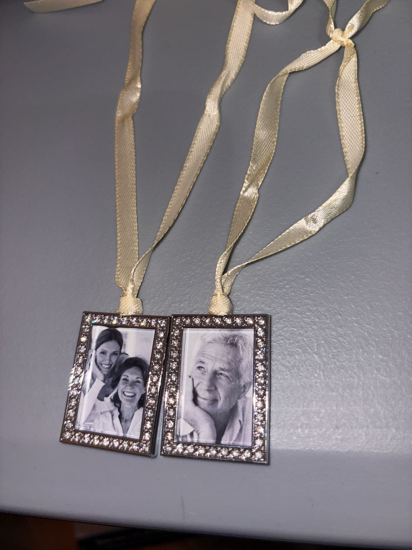 Bouquet Picture Holders