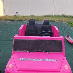 Mercedes Ride On Kids Vehicle 