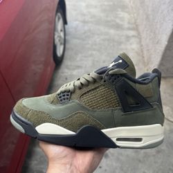Jordan 4 