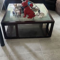 Coffee Table And Side Table 