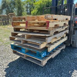 40x48 Wooden Pallets