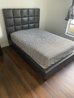 Kendall - Miami ( CAMA FULL Más Colchón )