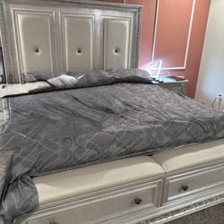 King Bed 7 Pc Set Plus Mattress 