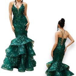 New With Tags Mermaid Tiered Ruffle Floral Appliqués Long Formal Dress & Prom Dress $259