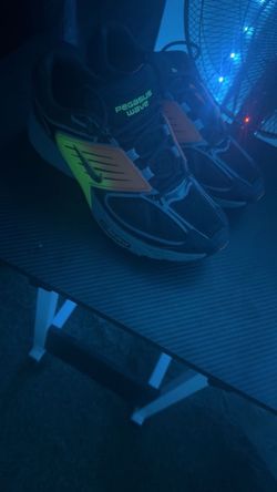 Nike Tennis shoes