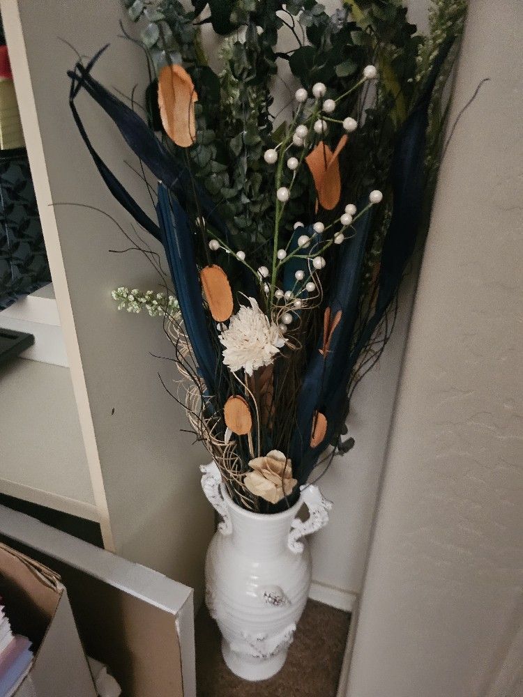 2 Ocean Large Floor Vases Set W Flowers