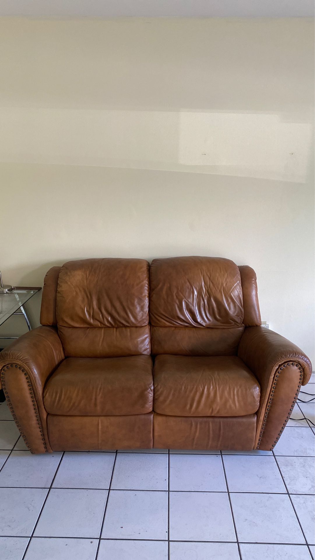 Free loveseat couch with recliner leather