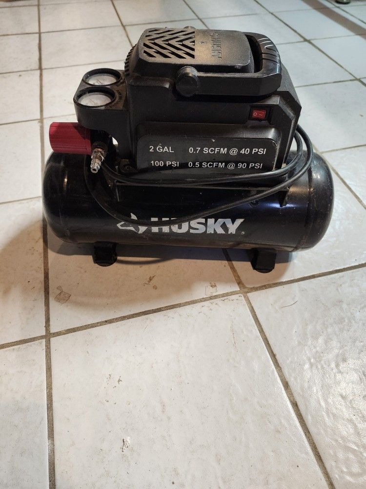 Husky 2 Gallon Air Compressor