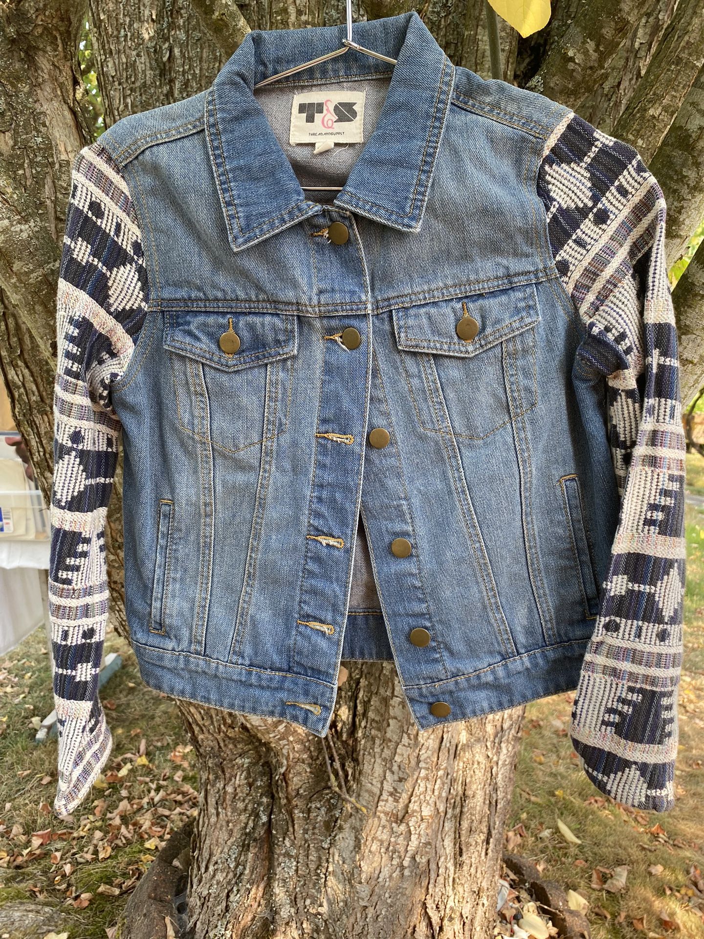 Thread and Supply Blue Jean Jacket Aztec Pattern Sleeves Womens Size S