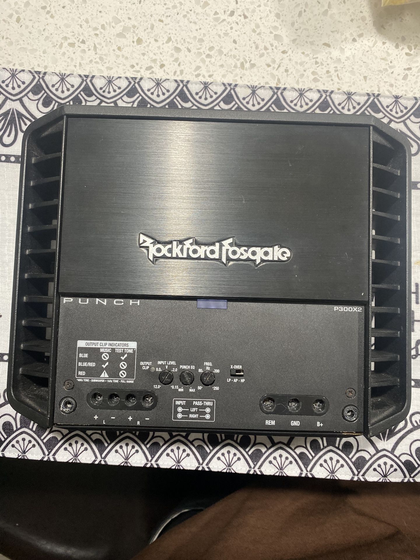 rockford fosgate amp