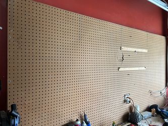 Pin board