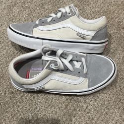 Vans Men’s Size 4
