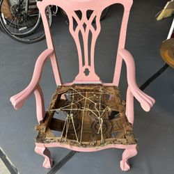 Antique Pink Wooden Chair / Clawfoot