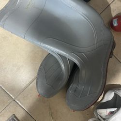 Fishing Boots Size 12
