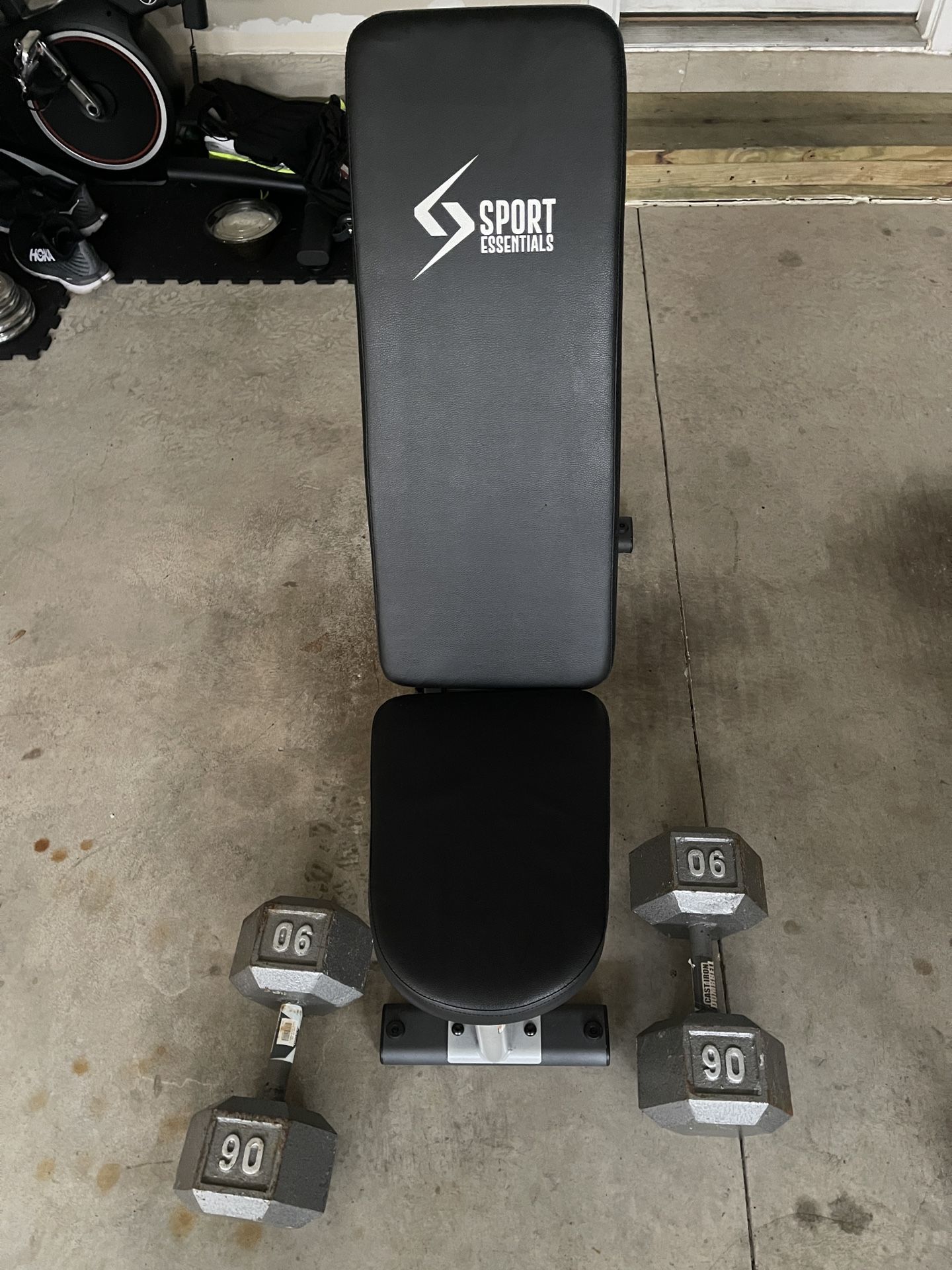 SPORT ESSENTIALS Adjustable Weight Training Bench with 90 lbs dumbbells