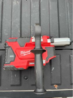 Milwaukee vacuum