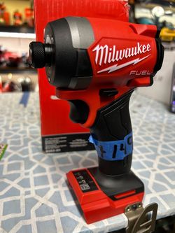 Milwaukee m18 impact driver fuel brushless
