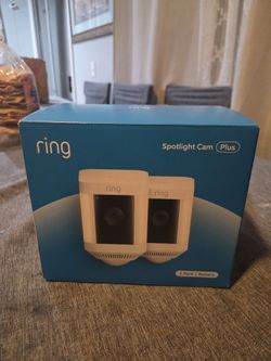 Ring spotlight cam plus battery 2 pack