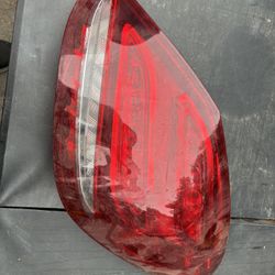 2015 Benz C300 Right Taillight 