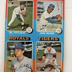 4 Card Uncut sheet. 1975 Topps