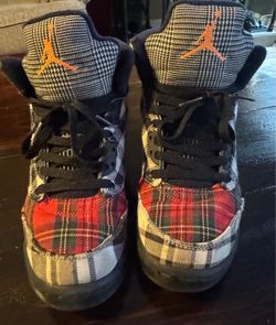 Youth Jordan’s size 6Y