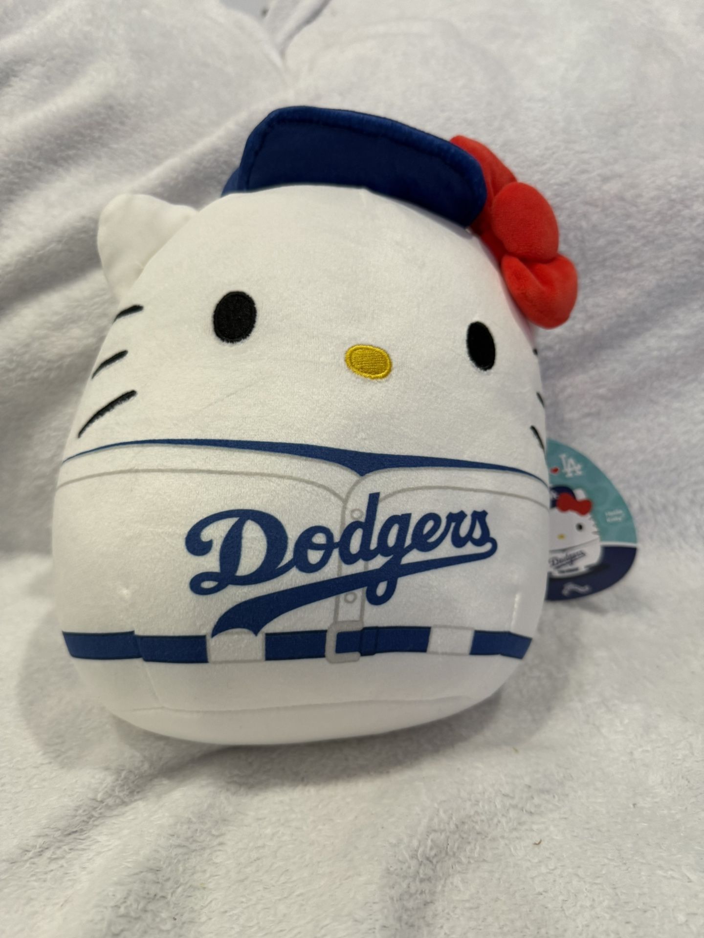 NEW! HELLO KITTY LA DODGERS $100