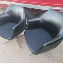 Nice Swivel Chairs For $20